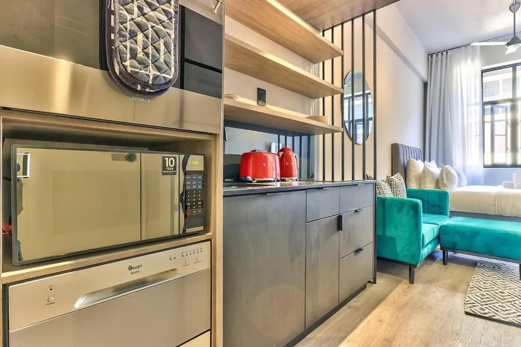 Urban Gem Located In The Heart Of The East City Cape Town Apartment