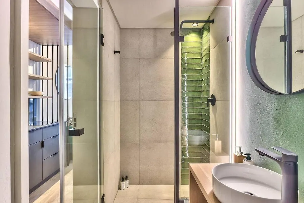 Apartment Urban Gem Located In The Heart Of The East City Cape Town