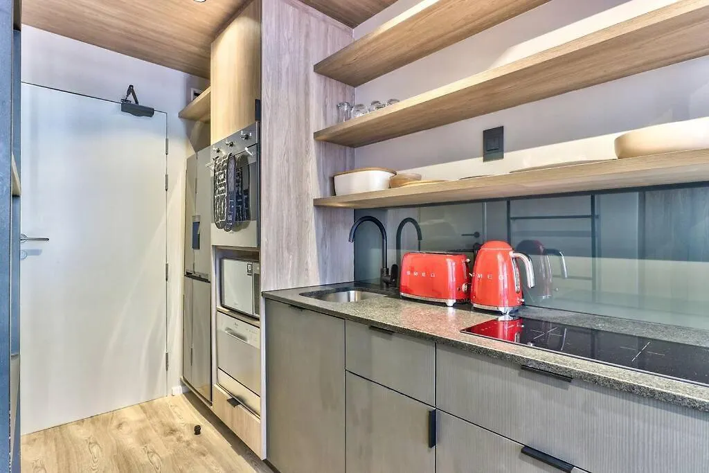 Urban Gem Located In The Heart Of The East City Cape Town 0*,